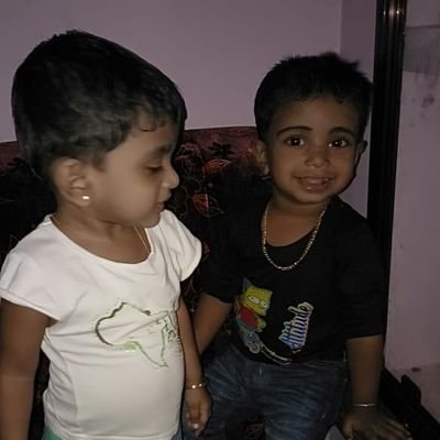 Thasniyamk's profile picture. hai