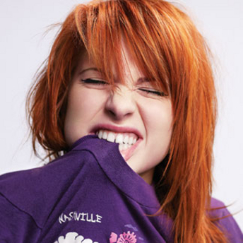 OnlyPmoreBR's profile picture. twitter dedicado à banda, à melhor banda, ou simplesmente Paramore!,segue ae \\ MiiiilBeijooos 3