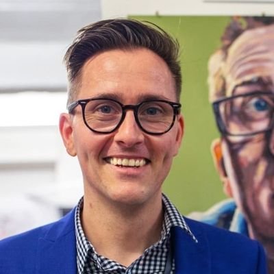 Oliver Winconek Profile