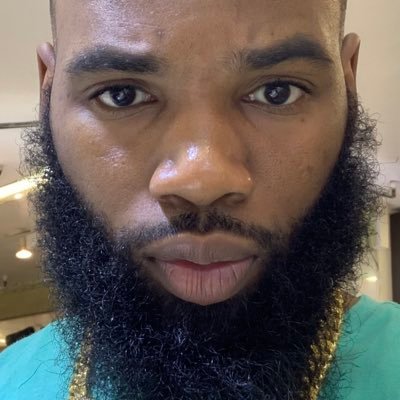 LoVeismyMuSe's profile picture. Son of God.