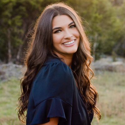 Cynthia_GGG's profile picture. UTSA T&F 19’ UIW Nursing @Joe_latronico