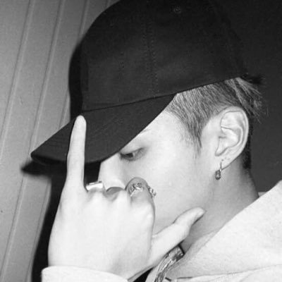 ozonealonesus's profile picture. ฟอลแอคนี้ @Markkxyz ฟอลฟรีสามแอค ฟอลแล้วแคปส่งให้ดูด้วย