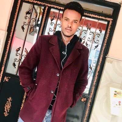 YHaype's profile picture. 