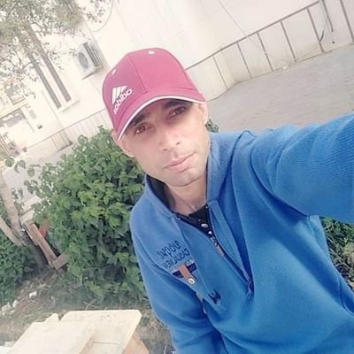 الكتابة أخر مكان هربت إليه بعد أن عرفت أن أكتافهم وهمية لا تصلح للسند ✍️
