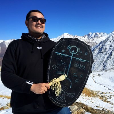 HeadologyGuy's profile picture. 🪬17th generation Shaman – I travel with spirits🌞producer, novelist & movie director😎I love myself🏳️‍🌈