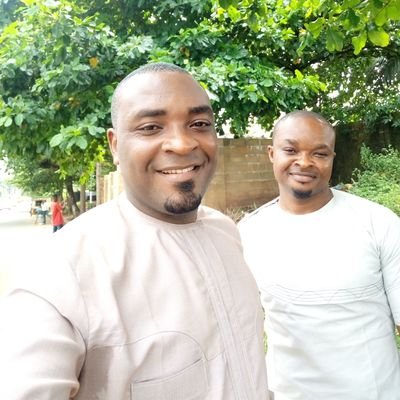 Handsom61323702's profile picture. 