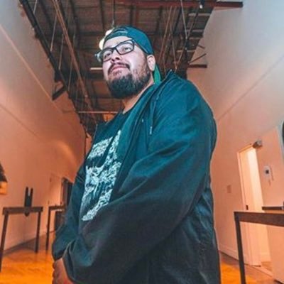 MfViktor's profile picture. @RE_SETLA