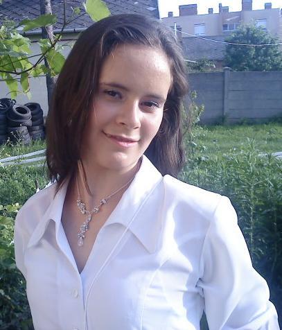 1996edit's profile picture. ♥Music♥. Follow me  and I'll back follow thee!