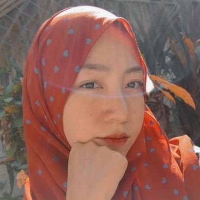 ° Licensed Professional Teacher
° TLEducator
° Hijabi with a heart. uwu! 😅
° Certified Blackjack, VIP, Melody, Blink, A'TIN 💙
