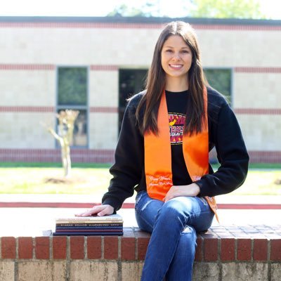 clwesson's profile picture. Former HHE student. Current HHE teacher. 2nd grade 👩🏻‍🏫