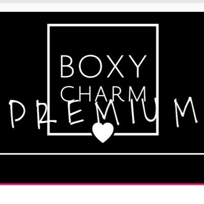 The middle child! Boxycharms' middle sis in the Premium box! ❤️👩🏼‍🤝‍👩🏽🧍🏻‍♀️❤️6-7 Full size products for $35/a month! All sneak peeks and announcements!