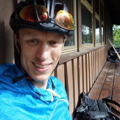 Co-founder and lead developer at Bokio, orienteerer, runner, cyclist, entrepreneur. Living in Gothenburg