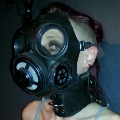 Host and organiser of Kinky Tease and other kink scene events. Sane but old, fat, ugly, sadistic and twisted bstd.