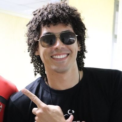 Universitário do Curso de Ciências e Tecnologia, Técnico em Manutenção de Smartphones e Louco Por
Conhecimemto.