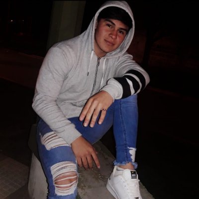 AguPonce3's profile picture. 