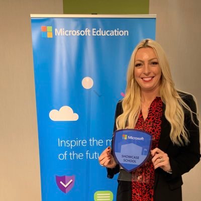 Principal of @newarkhillacad Microsoft Showcase School 🇬🇧 ◾️ #MIEExpert◾️ Using the best technology and tools for learning including @microsofteduk