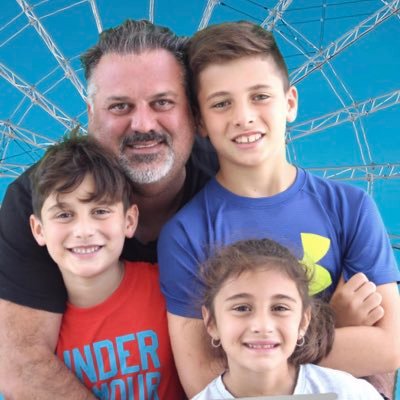 taravati's profile picture. audentes fortuna juvat :: amor vincit omnia