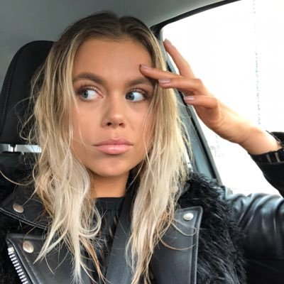 En sköning som bloggar, twittrar, poddar, snapchatar, vloggar och allt där i mellan