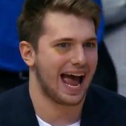 Parieur qui suit les bons pronostiqueurs, rendez moi riche les amis. l

LUKA DONCIC C'EST MON GARS