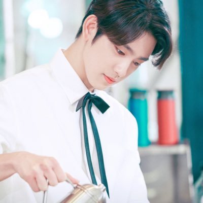 jniyoungie's profile picture. fan account