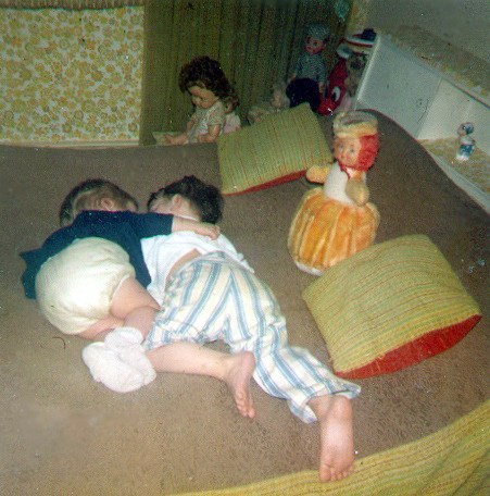 sadietnfk's profile picture. I'll figure it out eventually but if you unfollow so will I.