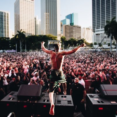 James maslow fan -RIP XXXTENTACION 1998-2018 long live King Jahseh “We’re all fighting battles that no one knows about “I’m a SoundCloud rapper to go follow me