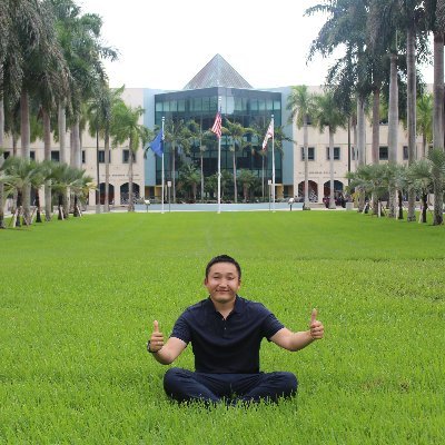 ErdenesukhO's profile picture. #DevelopmentCommunications #CreativeMarketing #PublicRelations #SpeechWriting | @FIU Graduate | RTs≠endorsements.