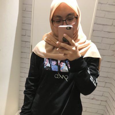 hajarhanis's profile picture. 🤓