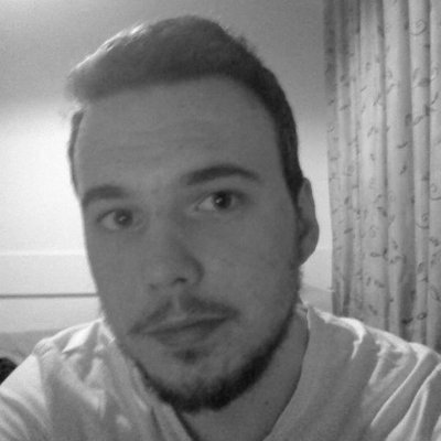 xwize's profile picture. Siarad Cymraeg a Saesneg.