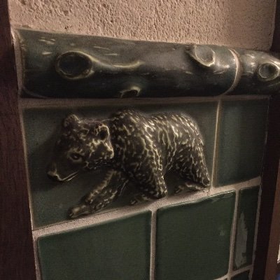 yougogakkou's profile picture. 自分の視点が偏ってしまわないように、外とのつながりを大切にしていきたいです。