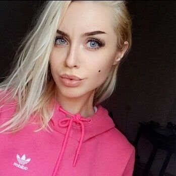 Oliviajamsion's profile picture. 