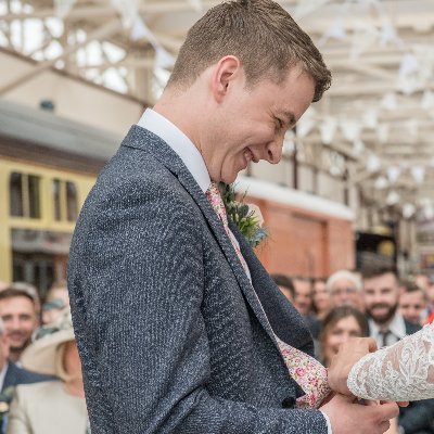 WillFry's profile picture. IT guy from Southeast London. I like all things Data, Dogs, Running, Food.