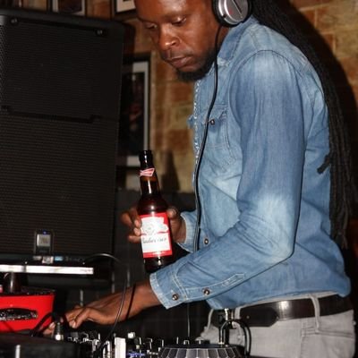 DJ FRETTZ THE ASSITANT MARKETING MANAGER A PROPAGANDA PRETORIA ALSO THE SOUND ENGENEER WITH GOOD EXPERIENCE ON A SOUND SYSTEM.