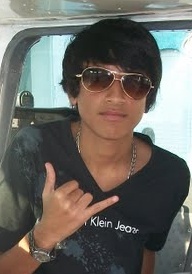 Mineiro, 16 anos e vascaíno.Colírio, siga-me e me conheça haha :D