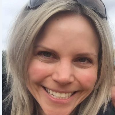 Performance Nutritionist. Nature & adrenaline lover. Mom. Ally for fuelling life adventures by nourishing your body inside -and out!