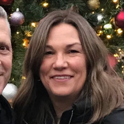 MrsDuax's profile picture. Wife Mother Nana Beekeeper Gardener Home Baker Decorator Planner Creative All Around Alpha Obviously British in my Former Life minus the Accent