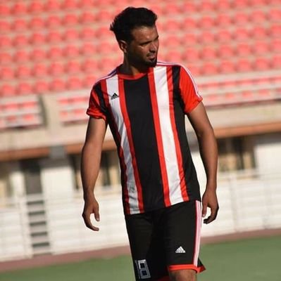 RKbB12CScf4hAFt's profile picture. ‏القسوه ليست دائمآ عنوان القلوب الميته ، فبعض القلوب الطيبه تقسو لأنها مجروحه😞

... ZS