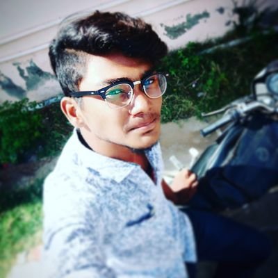 JeahulS's profile picture. Im single but im like for girls or sisters