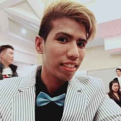 nyehrheyn's profile picture. **Words can't explain the way I am :D ..
 Moody in terms of love hahah

      -- IG : @nyehrheyn.ph