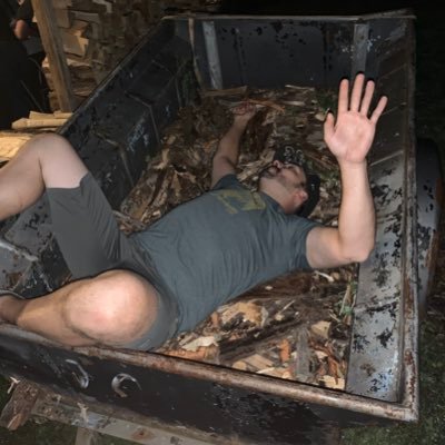 RelyT14's profile picture. Just your average golfer, and above-average nap taker. ⛳️🐶🚼