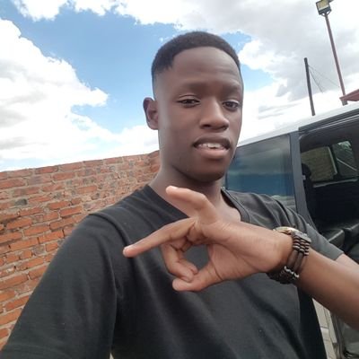 Simnet13's profile picture. 