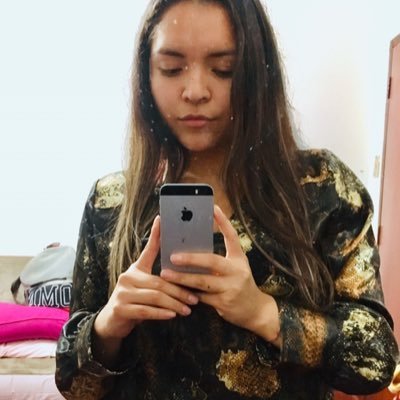 ☜ ☜ ☜ HT&G 👩🏻‍🎓 | Peruana 🇵🇪 | Libros 📖 | Bailar💃 | DogLover 🐶 | Whisky con hielo 🥃