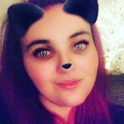 NiamheCharlotte's profile picture. 👩🏻🧔🏻🧒🏻