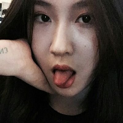 attabwoy's profile picture. ㅤㅤ   𝙥𝙧𝙤𝙙𝙪𝙘𝙚𝙧 𝙖𝙣𝙙 𝙢𝙤𝙙𝙚𝙡 : 𝑿𝑪𝑽𝑰𝑰. ❛ 𝑗𝑢𝑠𝑡 𝑐𝑎𝑙𝑙𝑖𝑛𝑔 𝑦𝑜𝑢𝑟 𝑛𝑎𝑚𝑒 𝑚𝑎𝑘𝑒𝑠 𝑚𝑦 𝘩𝑒𝑎𝑟𝑡 𝑓𝑢𝑙𝑙 ུ  夢見るのをやめないで