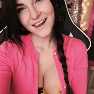 TwitchSlutsNude 