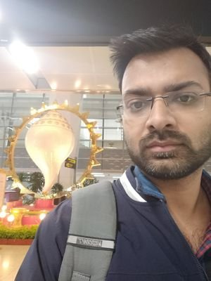 Sumit62103717's profile picture. 