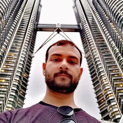 the smart engineer, Solution Architect, Mobile/iOS Developer, Consultant, Founder @apnisite - Co-founder @madjointstudios - Tweets about #Tech, #Life & #Islam
