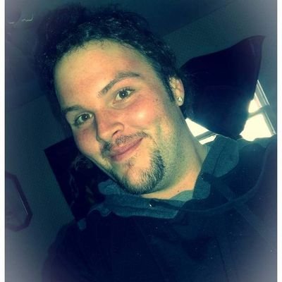 My name is Kyle. I am from a small town in Austin IN. I am 28yrs old. I like to hang out my friends & family have a good time. Wanna know more DM me.
