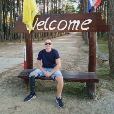 beanotheamputee's profile picture. he who lives in harmony with himself lives in harmony with the universe ❤️🌏