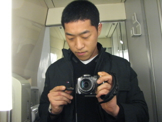 icarosz21's profile picture. 